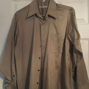 Men's dress shirt